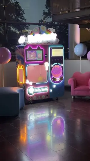 FluffyCandy automat i loungemiljö